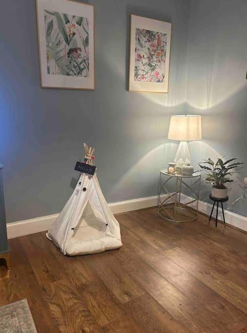 Large 2 Bedroom, Ground Floor Flat, Close To City Édimbourg Extérieur photo